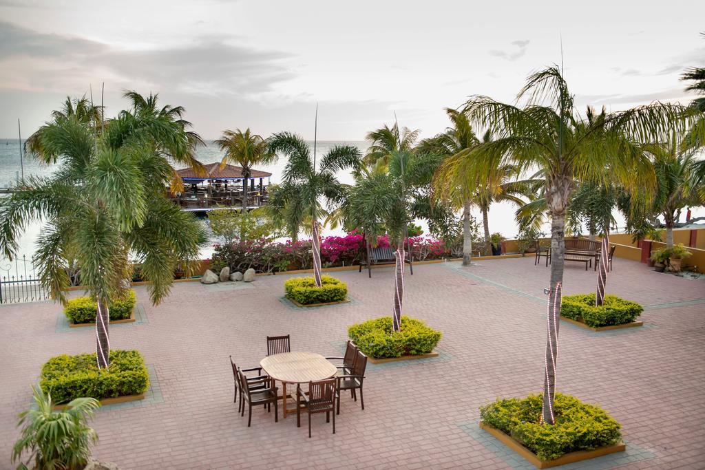 Aruba Surfside Marina Hotel Oranjestad Exterior photo